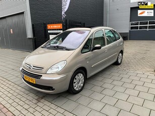 Citroen Xsara Picasso 1.6i-16V Exclusive Pano PDC Trekhaak