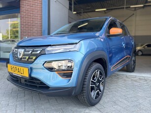 Dacia Spring Comfort plus (bj 2022, automaat)