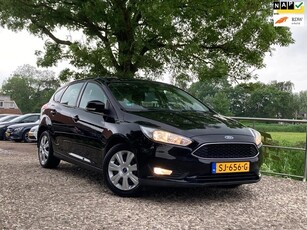 Ford Focus 1.0 Lease Edition Cruise + Airco + Navi nu €