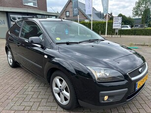 Ford Focus 1.6-16V 2006 Futura Airco NAP