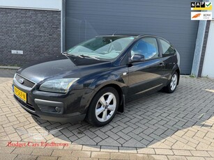 Ford Focus 1.6-16V Futura Nap/Airco/Apk 06-2025!