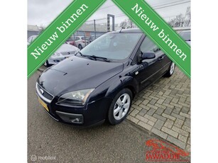 Ford Focus Wagon 1.6-16V First Edition AIRCO NW APK BIJ