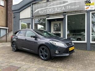 Ford Focus Wagon 1.6 EcoBoost Titanium / NAVI / LEDER/