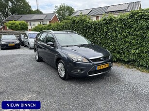 Ford FOCUS Wagon 1.8 Limited Navi Autom. Airco Cruise