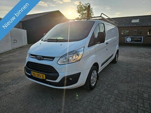 Ford Transit Custom 290 2.2 TDCI L2H1 Trend