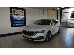 Škoda Octavia Combi 1.4 TSI iV PHEV Business Edition Camera