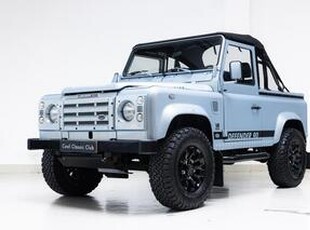 Land Rover DEFENDER V8 90 Tophat - One-Off - Gun/Drinks Cabinet -