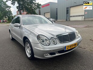 Mercedes-Benz E-klasse 240 Classic super nette auto 148000