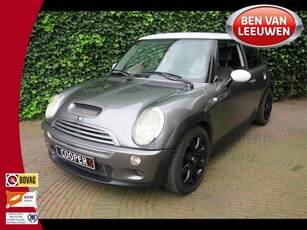 MINI Cooper S 1.6 Chili R53 met gereviseerde motor!