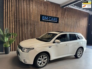 Mitsubishi Outlander 2.0 PHEV Instyle [bj 2013]