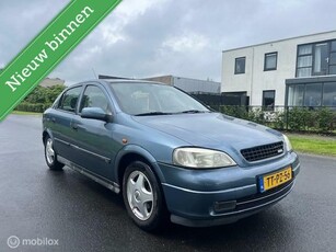 Opel Astra 1.6 CDX