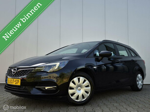 OPEL ASTRA SPORTS TOURER 1.2 EXECUTIVE/CAMERA/LED/CARPLAY/TREKHAAK/CLIMATE/NAVI/BLUETOOTH/131PK