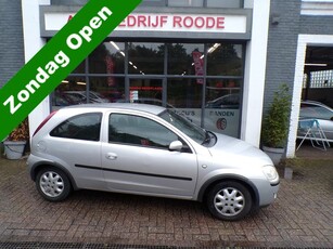 Opel Corsa 1.2-16V Enjoy ''ZONDAG OPEN'' (bj 2004)