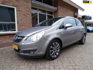 Opel Corsa 1.4-16V '111' Edition