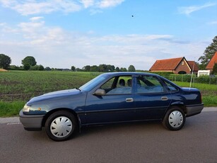 Opel Vectra (bj 1991)