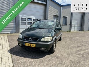 Opel Zafira 1.8-16V Elegance