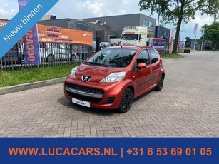 Peugeot 107 1.0-12V XS 2X SLEUTEL NIEUWE APK!