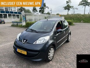 Peugeot 107 1.0-12V XS Urban Move