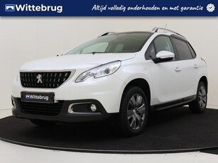 Peugeot 2008 1.2 PureTech Blue Lion Trekhaak Panorama