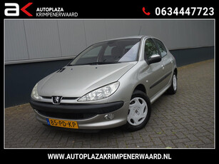 Peugeot 206 1.4-16V Gentry Airco Nieuwe apk Nap