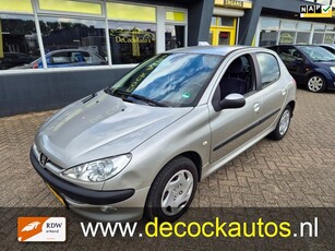 Peugeot 206 1.4-16V Gentry/AIRCO/TREKHAAK