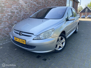 Peugeot 307 2.0-16V XSI