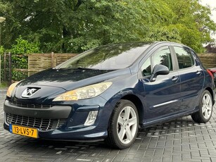 Peugeot 308 1.6 THP Signature