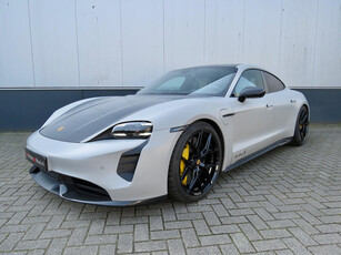 Porsche Taycan Turbo S 762 PK*Burmester *Krijt satijn*carbon