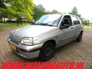 Renault Clio 1.4 Mexx (bj 1997)