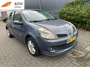 Renault Clio 1.6 B Privilège *AIRCO