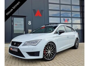 SEAT León ST 2.0 TSI Cupra 290 PanoCarplayCameraAdaptive