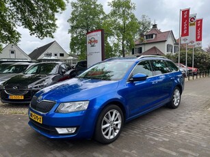 Skoda Octavia COMBI 1.6 TDI GREENTECH BUSINESS / NAVI TREKHAAK DAB CRUIS