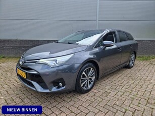 Toyota Avensis Touring Sports 1.8 VVT-i Dynamic Limited