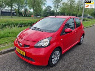 Toyota Aygo 1.0-12V AIRCO APK 06-2025 5Deurs NAP Zuinig