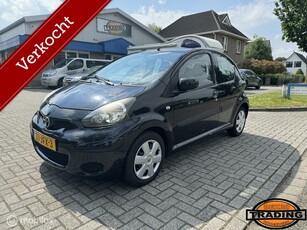 Toyota Aygo 1.0-12V Comfort automaat! NAP!