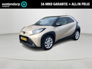 Toyota Aygo X 1.0 VVT-i MT first Apple CarPlay/Android