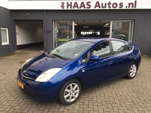 Toyota Prius 1.5 VVT-i Comfort / DEALER SERVICED / GOED