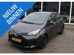 Toyota Yaris 1.0 VVT-i Now Airco,LMV,RIJKLAARPRIJS!!