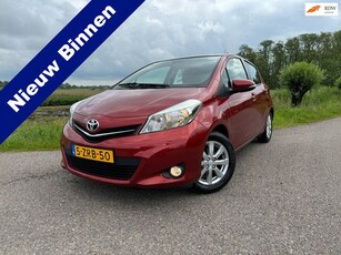 Toyota Yaris 1.3 VVT-i Aspiration / Airco / Navigatie /