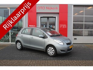 Toyota Yaris 1.3 VVTi Aspiration 5 deurs met trekhaak