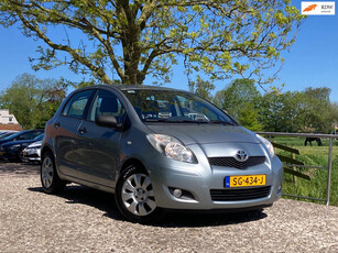 Toyota Yaris 1.3 VVTi Comfort | Airco + 5-Deurs Nu € 3.975,-!!!