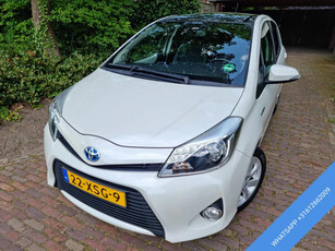 Toyota Yaris 1.5 Full Hybrid Dynamic Panoramadak/Navi