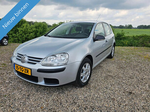 Volkswagen Golf 1.4 Trendline AIRCO nieuwe APK!