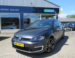 VOLKSWAGEN GOLF 1.4 TSI GTE Connected Series NAVI / INCL. BTW