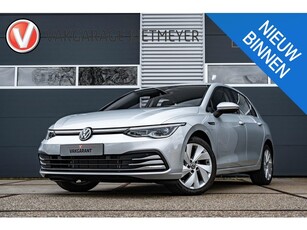 Volkswagen Golf 1.5 eTSI Nieuw memory seats ACC Camera