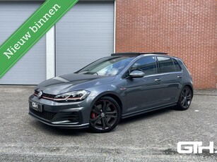 Volkswagen Golf 2.0 TSI GTI Performance