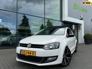 Volkswagen Polo 1.4-16V Style * Panoramadak *