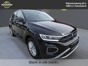 Volkswagen T-Roc 1.5 TSI Style 150 PK !!! Apple Carplay !!!