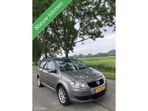 Volkswagen Touran 1.4 TSI NETTE AUTO - 6 BAK - NEW APK 09/25