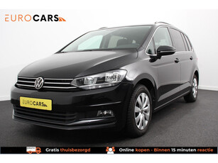 Volkswagen Touran 1.5 TSI 150pk DSG Comfortline Plus 7p | Navigatie | Apple Carplay/Android Auto | Parkeersensoren | Adaptive Cruise Control | Stoelverwarming | Getinte ramen | Climate Control